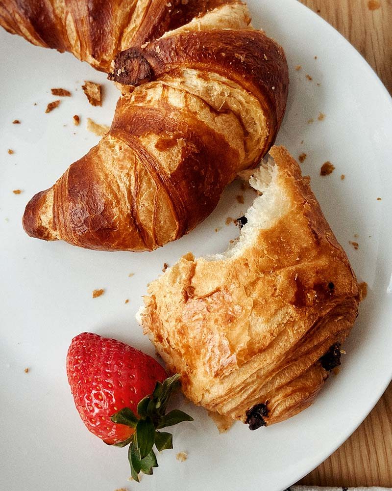 pastries-on-a-plate-QKJSKZC.jpg pastries-on-a-plate-QKJSKZC.jpg